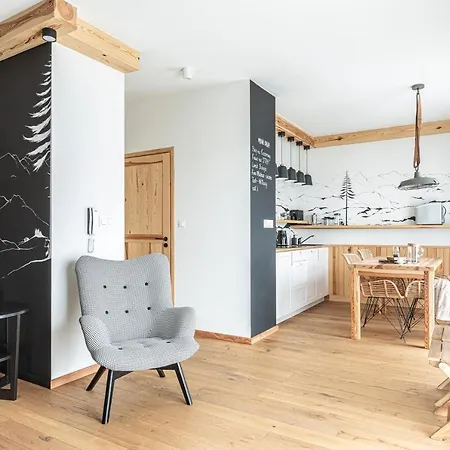 Zakoznami- Wywczas Apartman